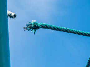 Instandsetzung eines Spielplatzes von DIN-O Spielplatzprüfung nach DIN1176